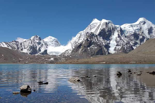 Sedan cab for Sikkim tours